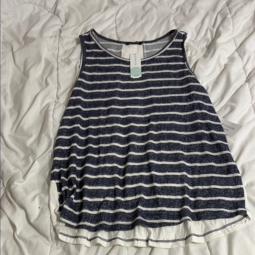 Pink Clover Relaxed Blue and White Sleeveless Tank